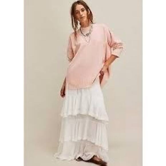 Free People NWT Pink Lotus Phoebe Pullover Sweater Size Medium - Picture 1 of 10
